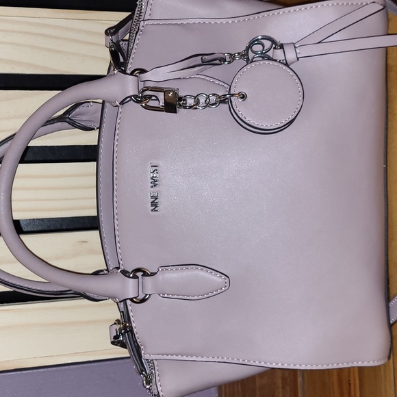Nine West Muted Mauve/Pink Colored, 3 Compartment, Pre-loved Purse - Picture 2 of 12
